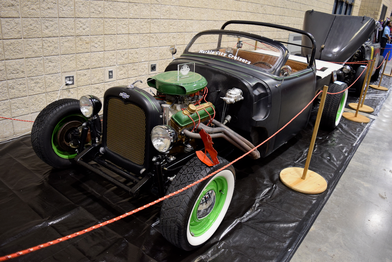Illustration for article titled O'Reilly's World of Wheels - A Trip to the SEMA of the South